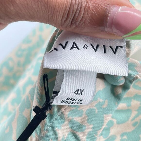 Ava & Viv Green Print Reversible Rayon Top 4X – Short Sleeve, Button Back, NWT - Picture 15 of 17